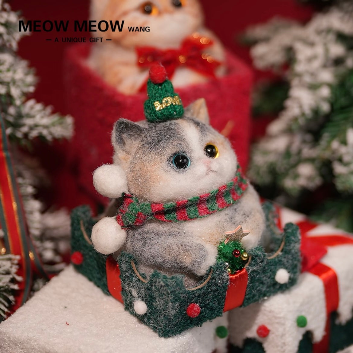 Christmas Chubby Calico with the Blue and Yellow eyes